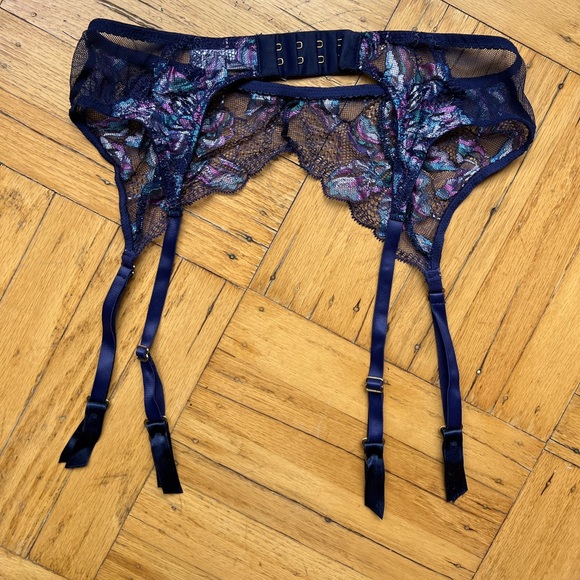 Cosabella Paradiso Garter Belt, S/M - Picture 2 of 6